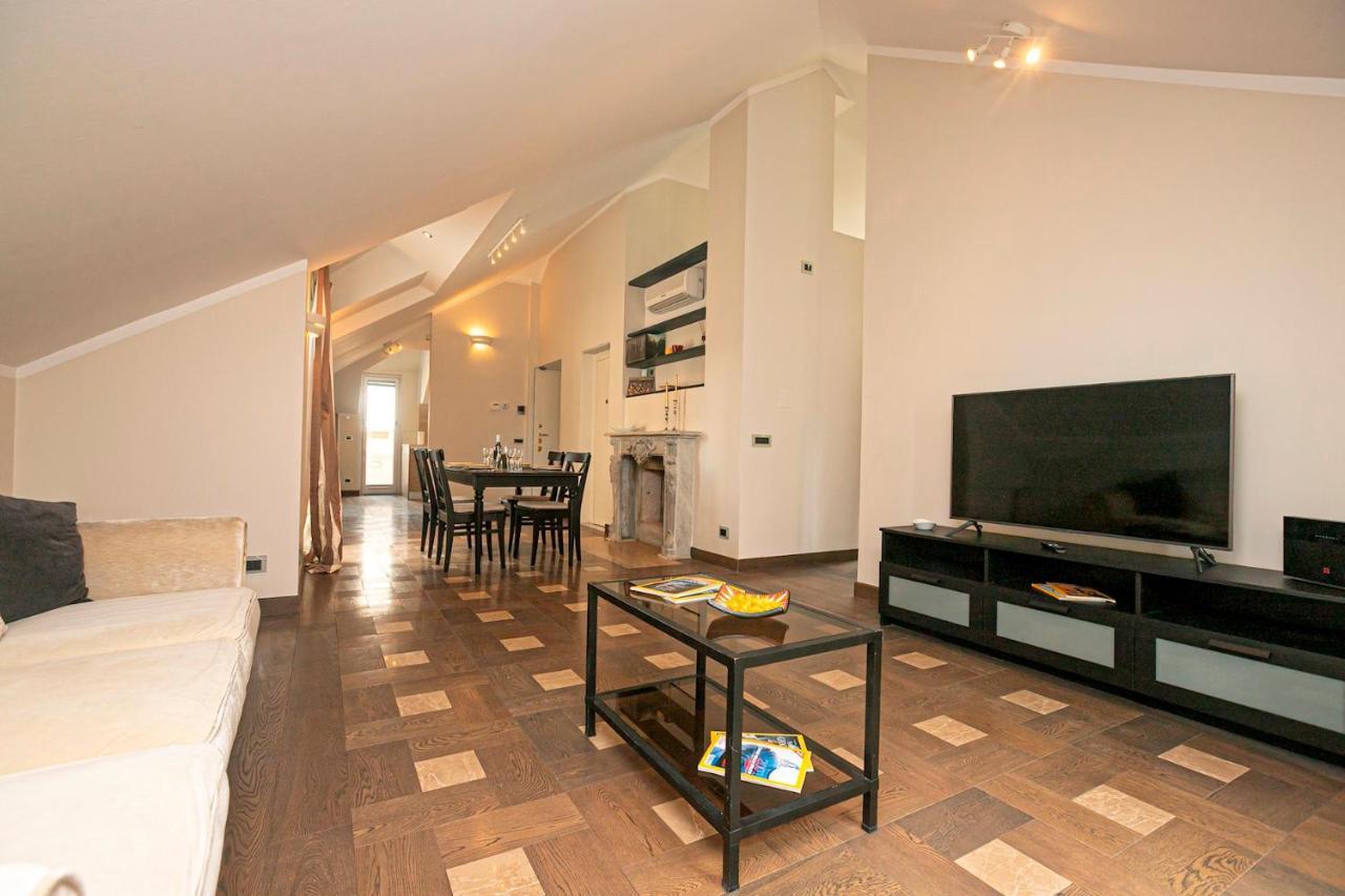 Apartmán Real Italian Estate - Penthouse Janov Exteriér fotografie
