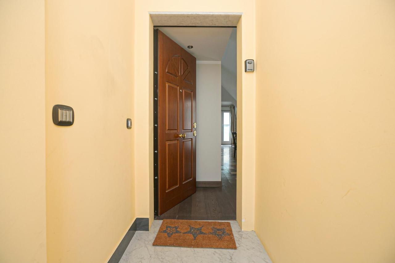 Apartmán Real Italian Estate - Penthouse Janov Exteriér fotografie